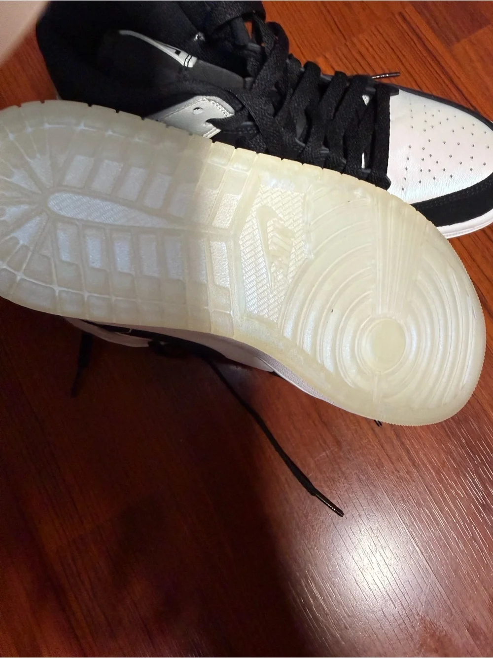 Nike High-Top Sneakers - Black & Light Gray